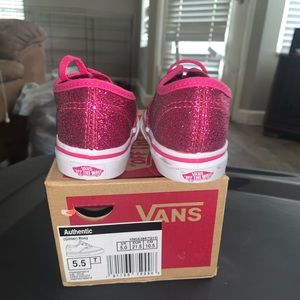 Kids shoes for girls